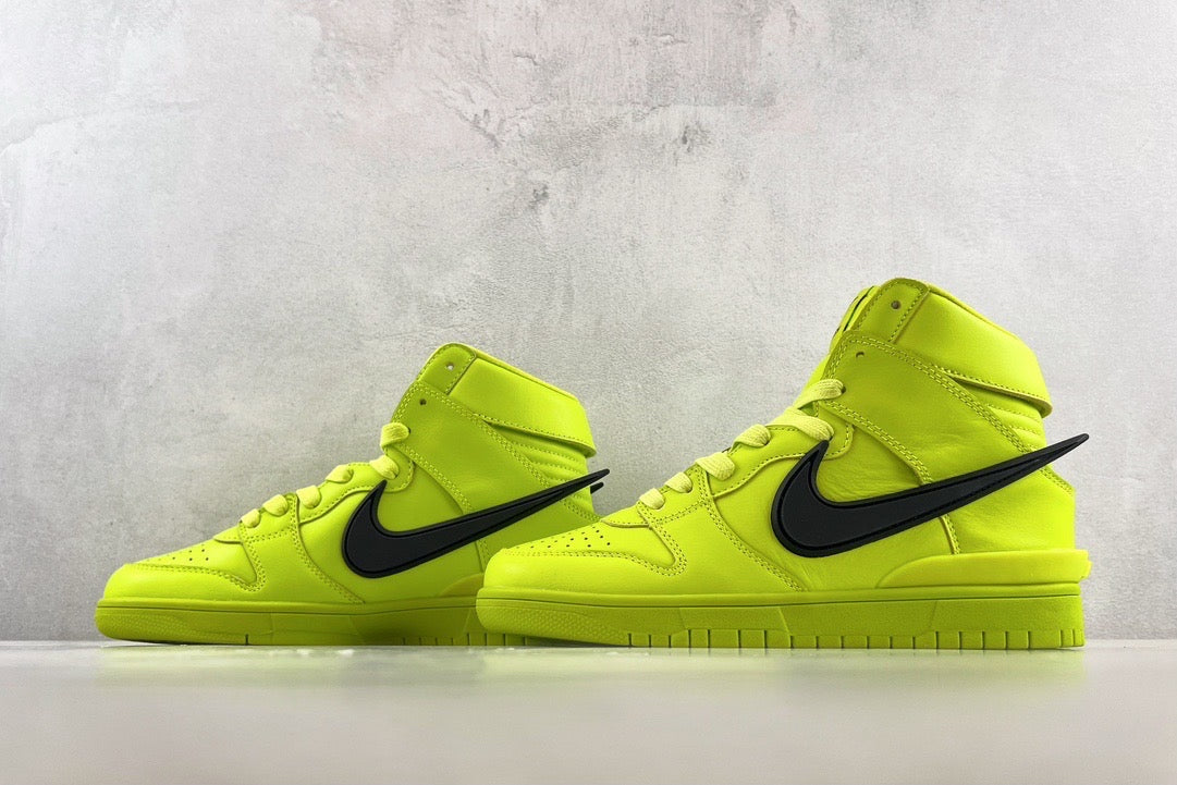 Shoes- Dunk Laser Luxury Lifestyle Designer Footwear
