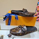 Louis Vuitton Tan Pointed-Toe Flats - Close-Up Texture View