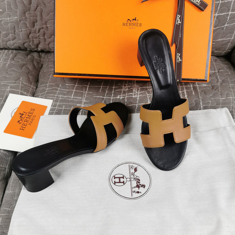Hermes sandals Style 004 - close-up of elevated everyday design
