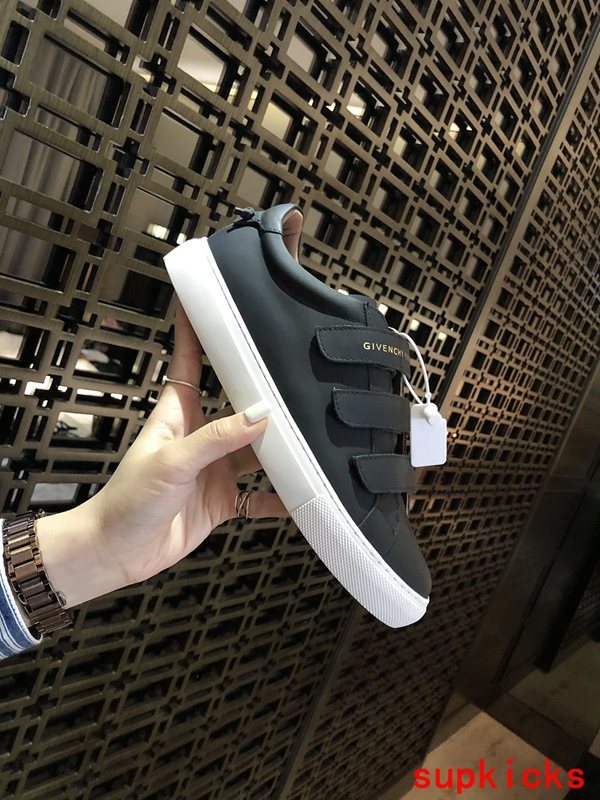 Givenchy Grey Low-Top Sneakers - Detail Shot of Craftsmanship