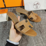 Hermès White Flat Thong Sandals - Detail Shot of Craftsmanship