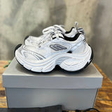 Balenciaga shoes Style 049 - texture and material detail