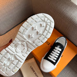 Louis Vuitton shoes Style 383 - packaging and accessories