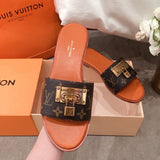 Back view of Louis Vuitton luxury piece style No.022