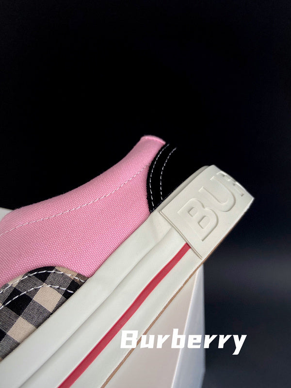 Burberry shoes Style 349 - top view showing design