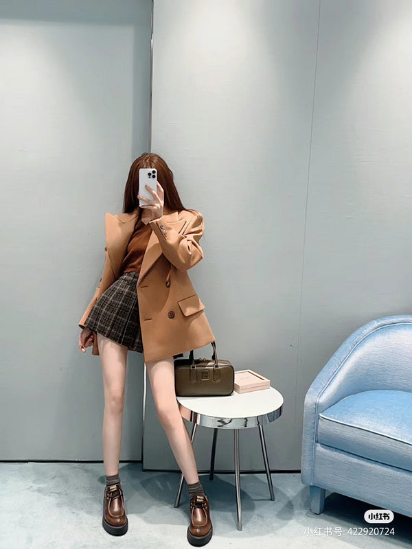 Front view of Miu Miu luxury piece style No.118