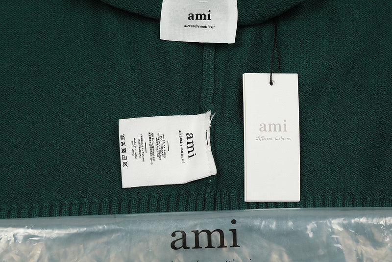 Back view of Amiri luxury piece style No.033