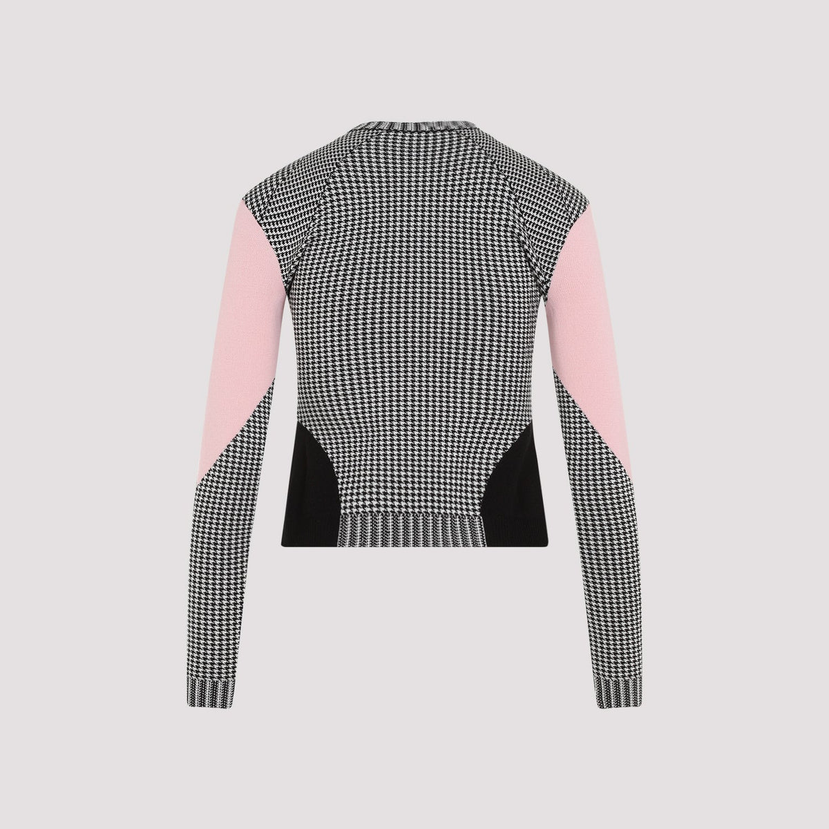 Alexander McQueen premium sweaters & pullovers detail and craftsmanship close-up