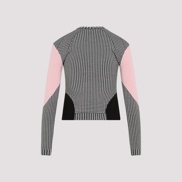 Alexander McQueen premium sweaters & pullovers detail and craftsmanship close-up