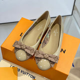 Louis Vuitton shoes Style 303 - side profile detail