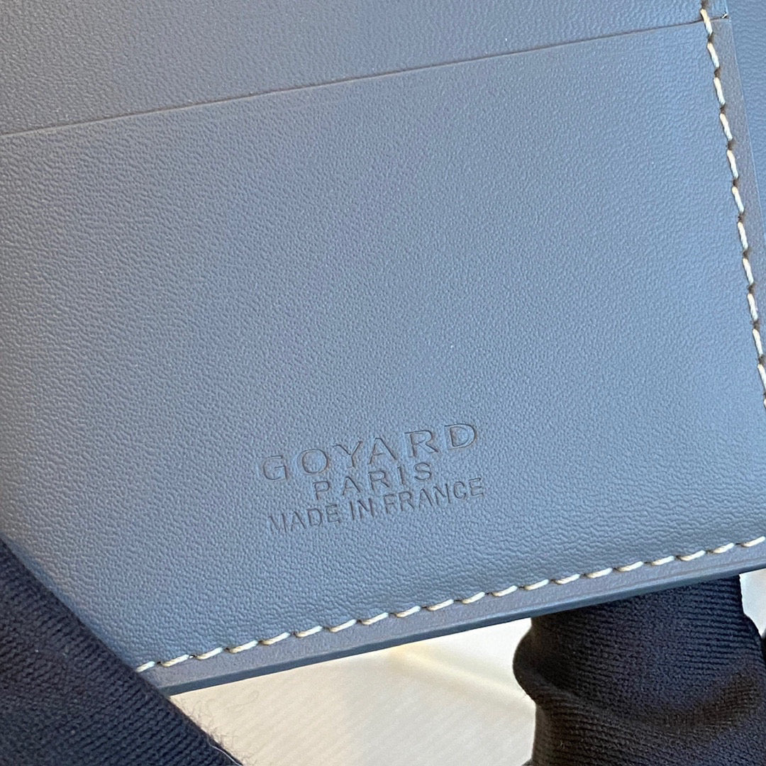 Accessories- Goya Grenelle Passport Cover Luxury Designer Fashion Accessory
