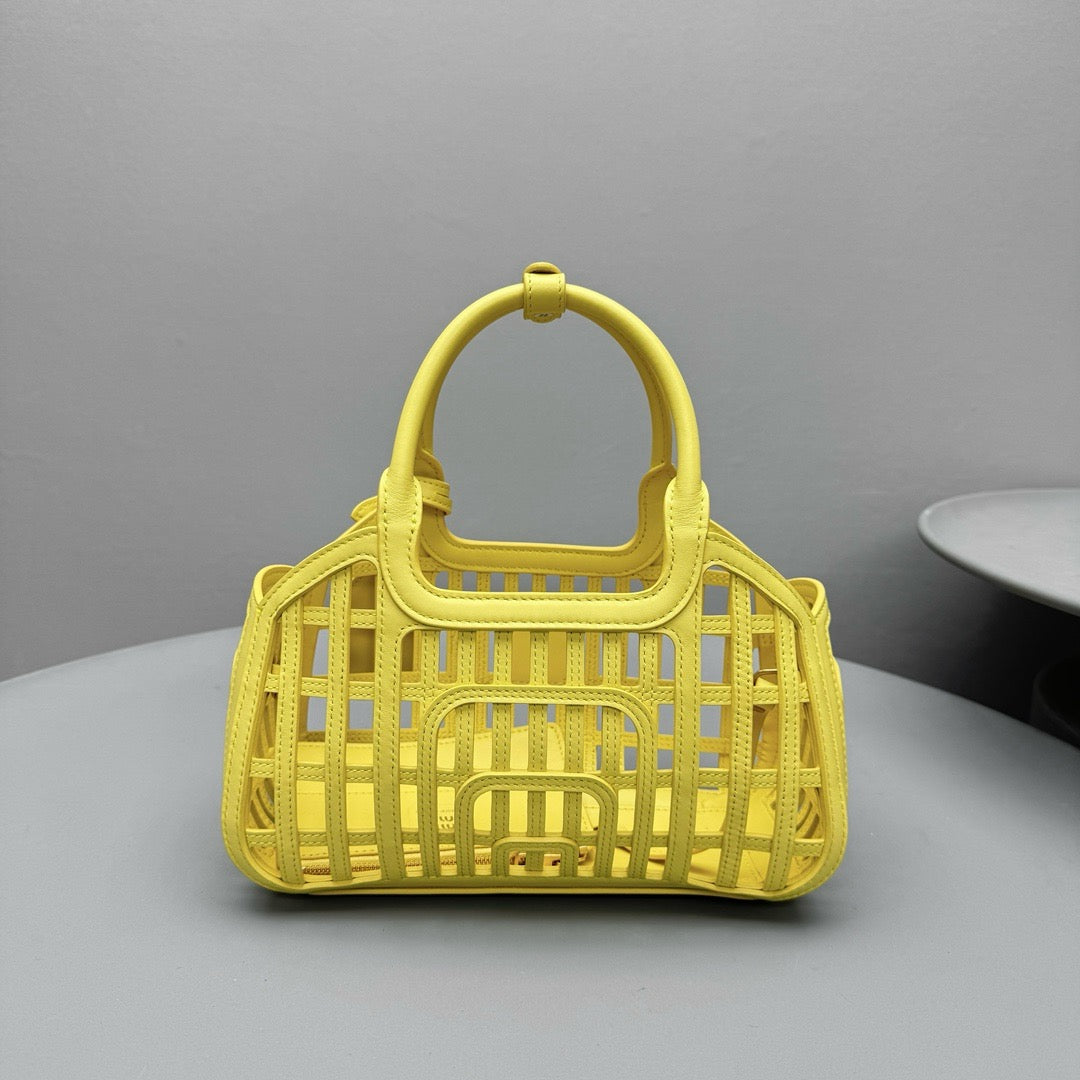 Bags- Miu M Leather Basket Bag Elegant Everyday Designer Handbag