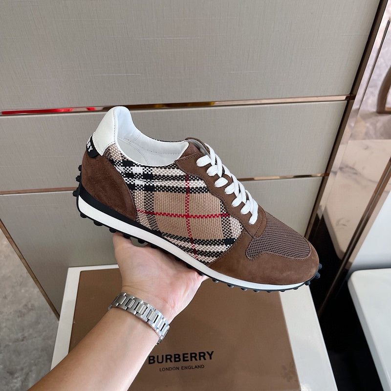 Burberry shoes Style 212 - back heel detail