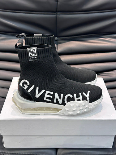 Givenchy shoes Style 178 - texture and material detail