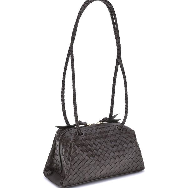 Bottega Veneta premium shoulder bags detail and craftsmanship close-up