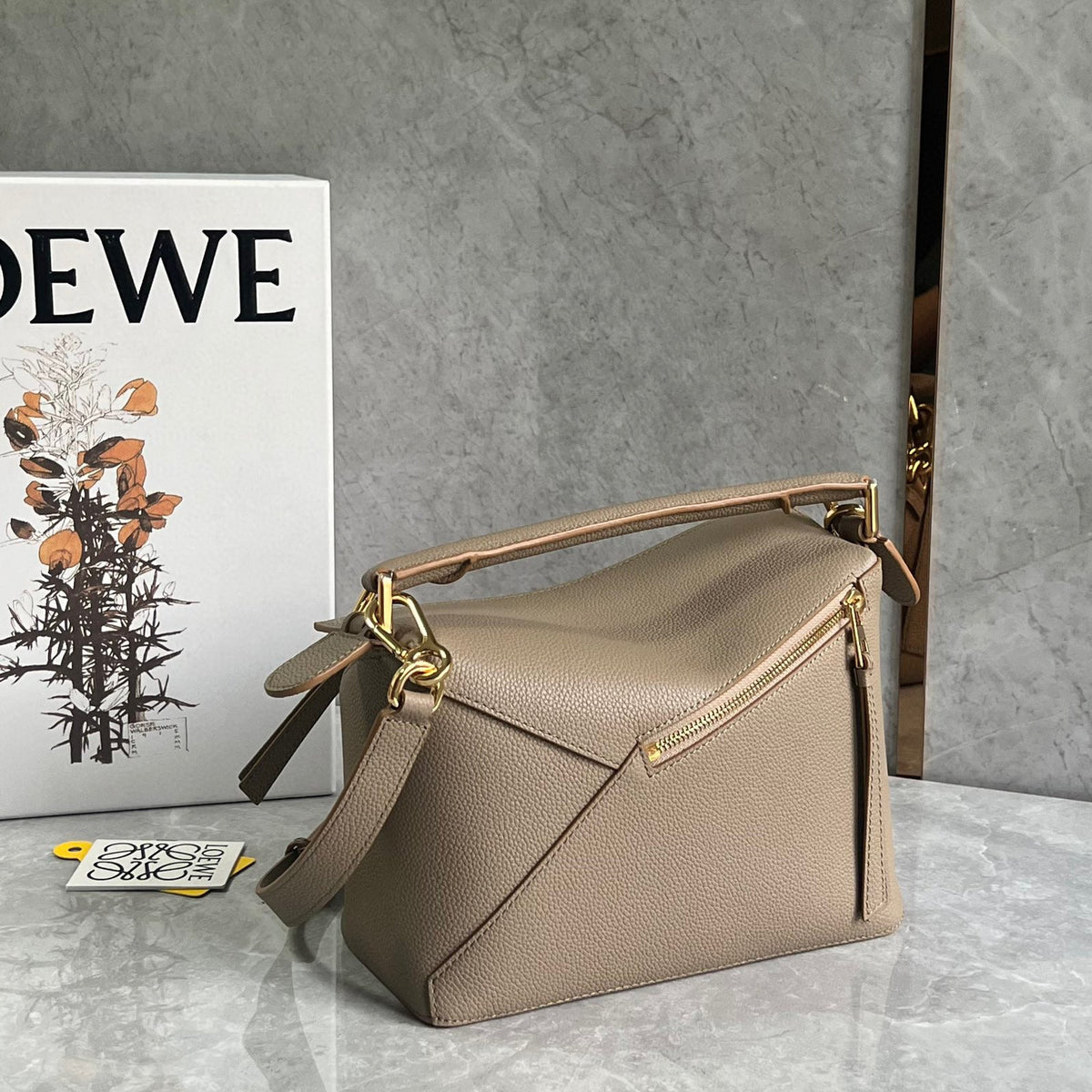 Bags- Loew Small Puzzle Edge Bag Elegant Everyday Designer Handbag