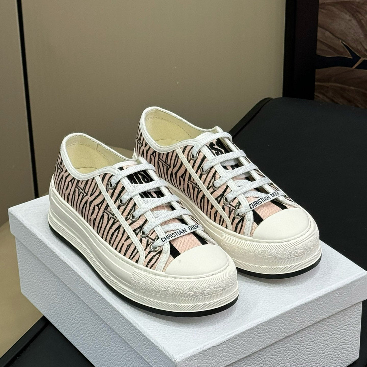 Dior Shoes- Dior Platform Sneaker Premium Designer Casual Shoes