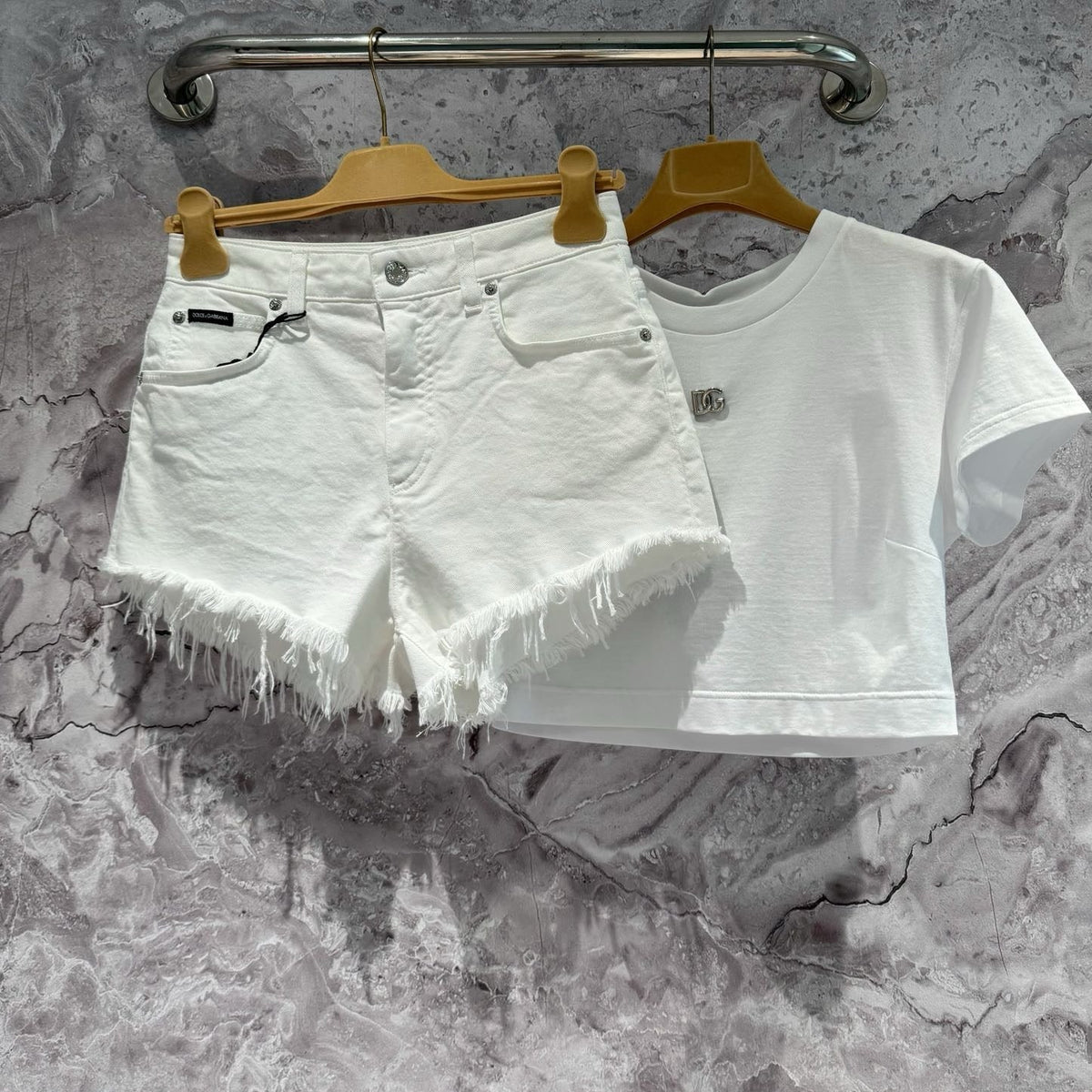 Jeans- D&g Denim Shorts Classic Everyday Designer Jeans