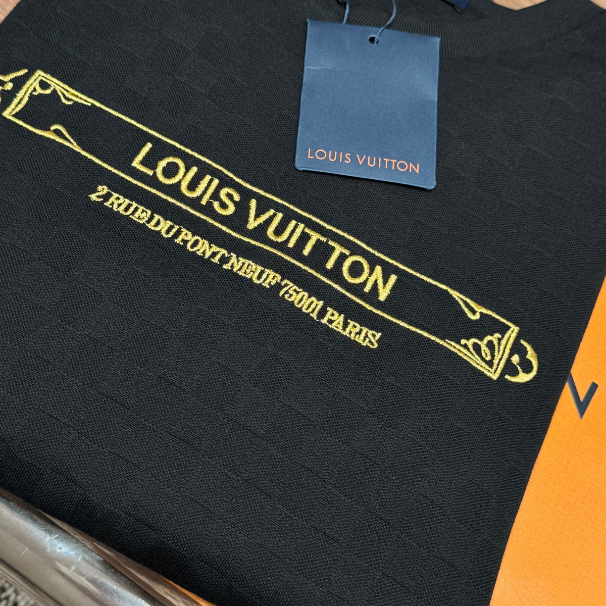 Louis Vuitton T-Shirts- Louis Vuitton Lou T-shirt Casual Everyday Designer Tee