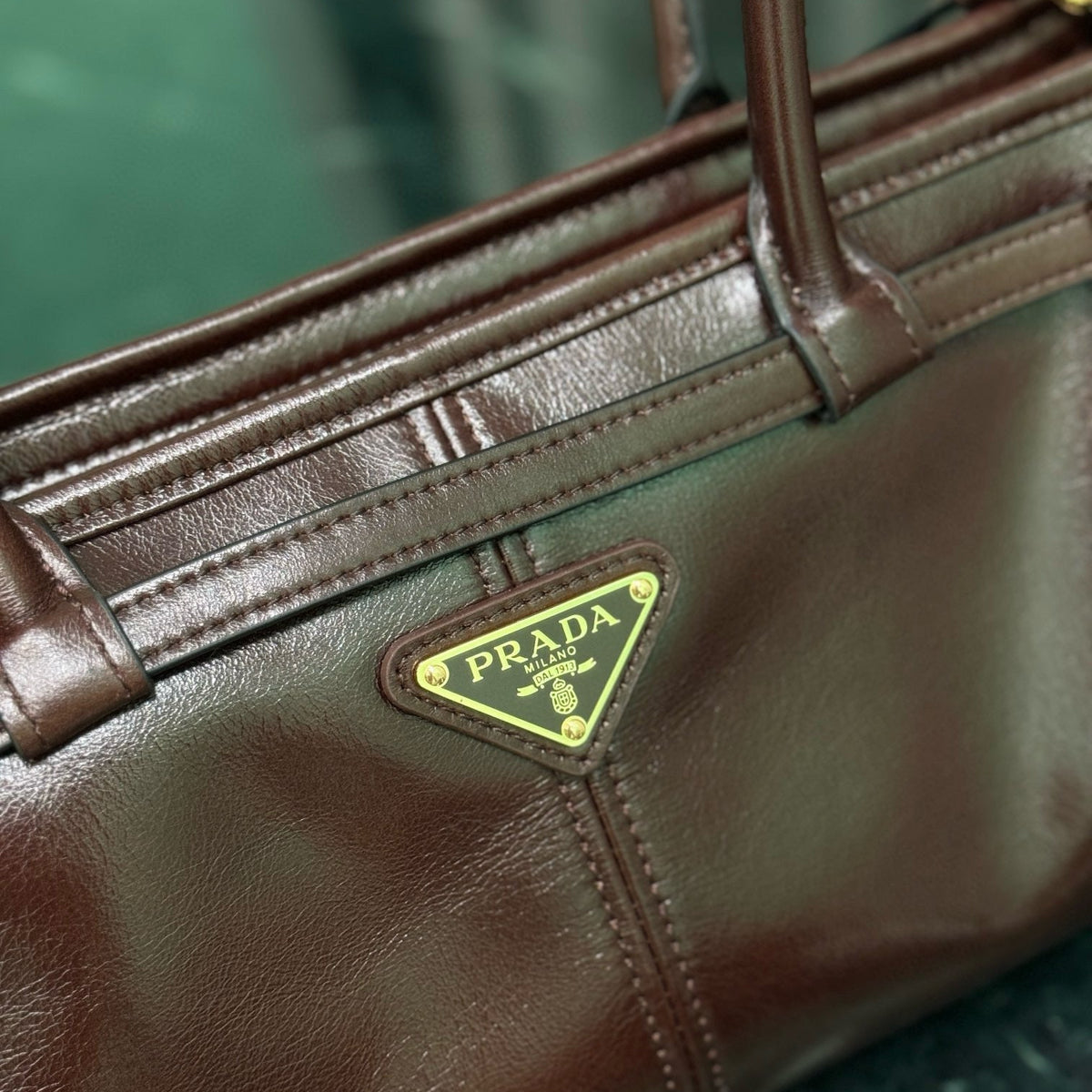 Bags- Pd Medium Leather Handbag Premium Designer Shoulder Bag