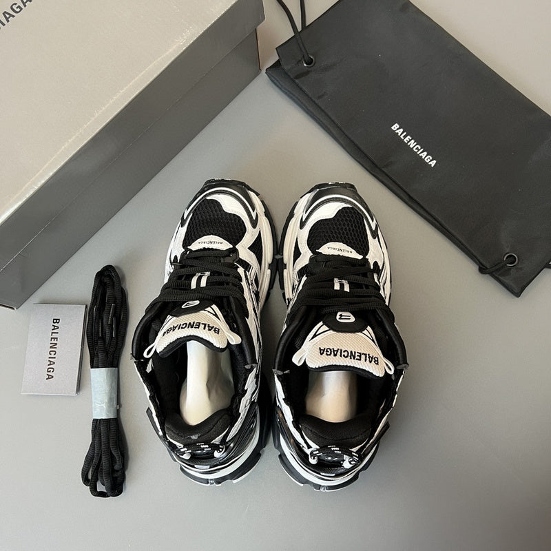 Balenciaga shoes Style 010 - packaging and accessories