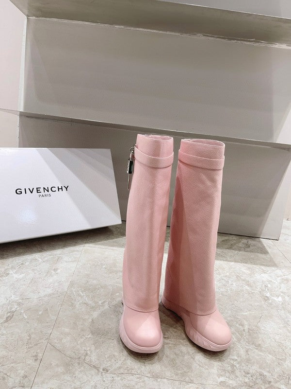 Givenchy shoes Style 167 - top view showing design