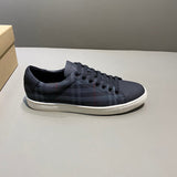 Burberry shoes Style 088 - packaging and accessories