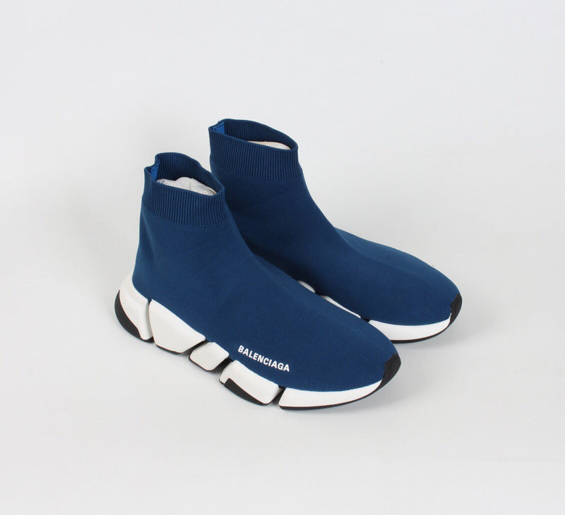 Balenciaga shoes Style 325 - close-up of bold signature style