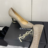 Front view of Saint Laurent luxury piece style No.064