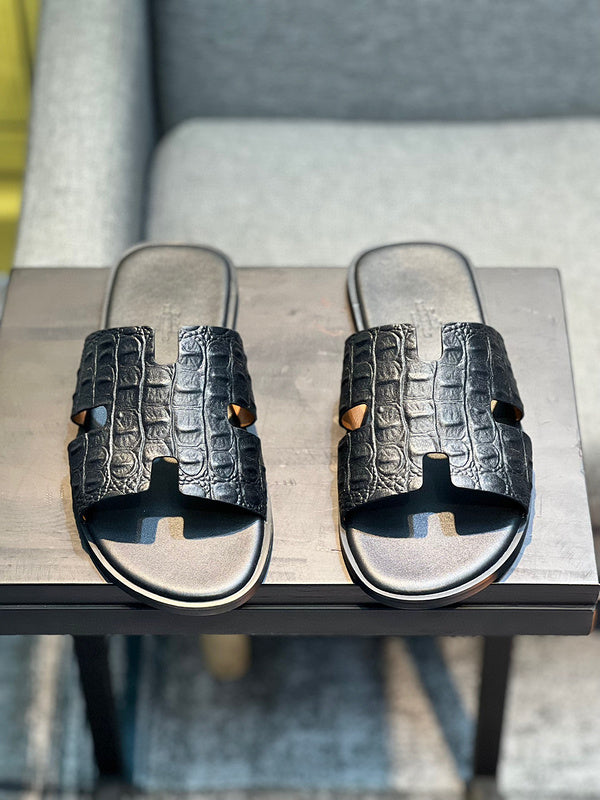 Hermès Black Low-Top Sneakers - Back View