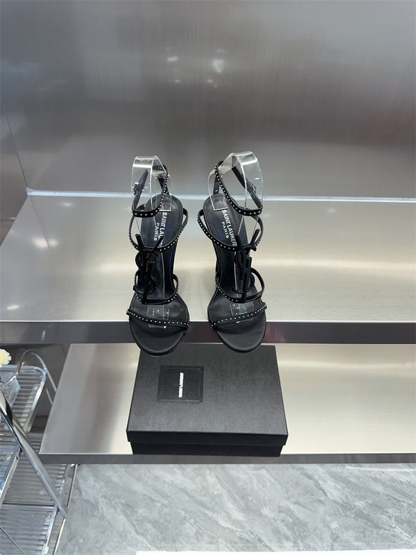Front view of Saint Laurent luxury piece style No.088