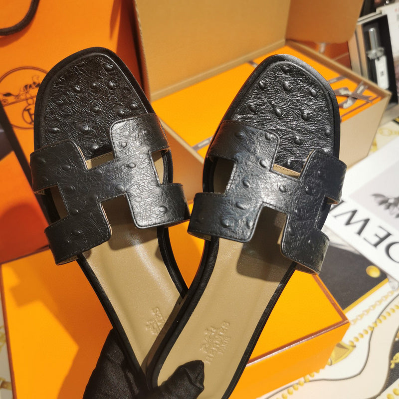 Hermès Tan Slide Sandals - Detail Shot of Craftsmanship