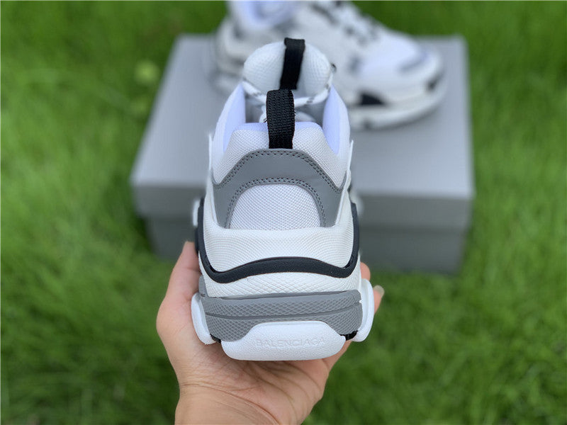 Balenciaga shoes Style 383 - angled studio shot