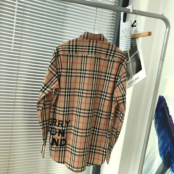 Three-quarter angle view of Burberry luxury piece style No.053