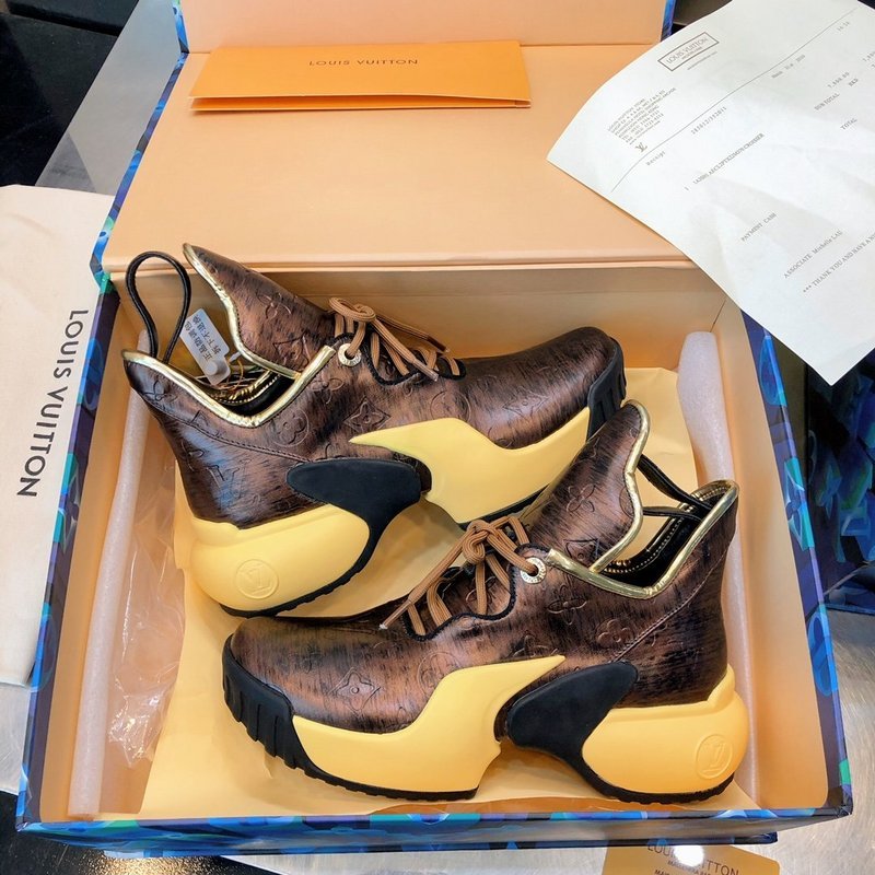 Louis Vuitton shoes front view designer style