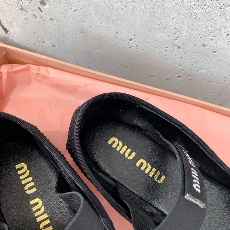 Styling view of Miu Miu luxury piece style No.105