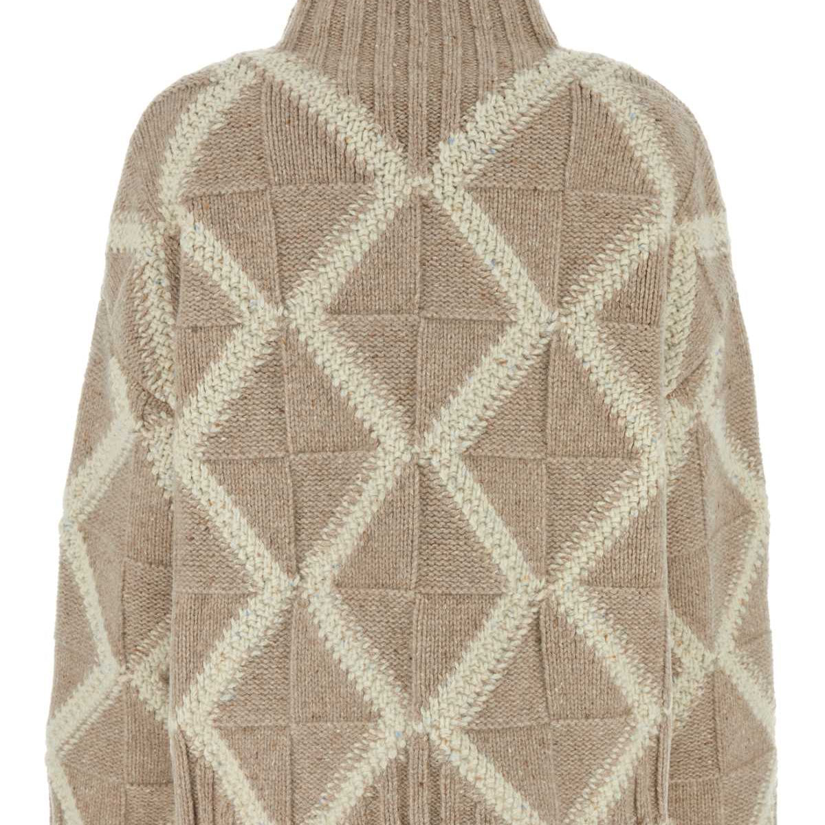 Bottega Veneta premium sweaters & pullovers detail and craftsmanship close-up