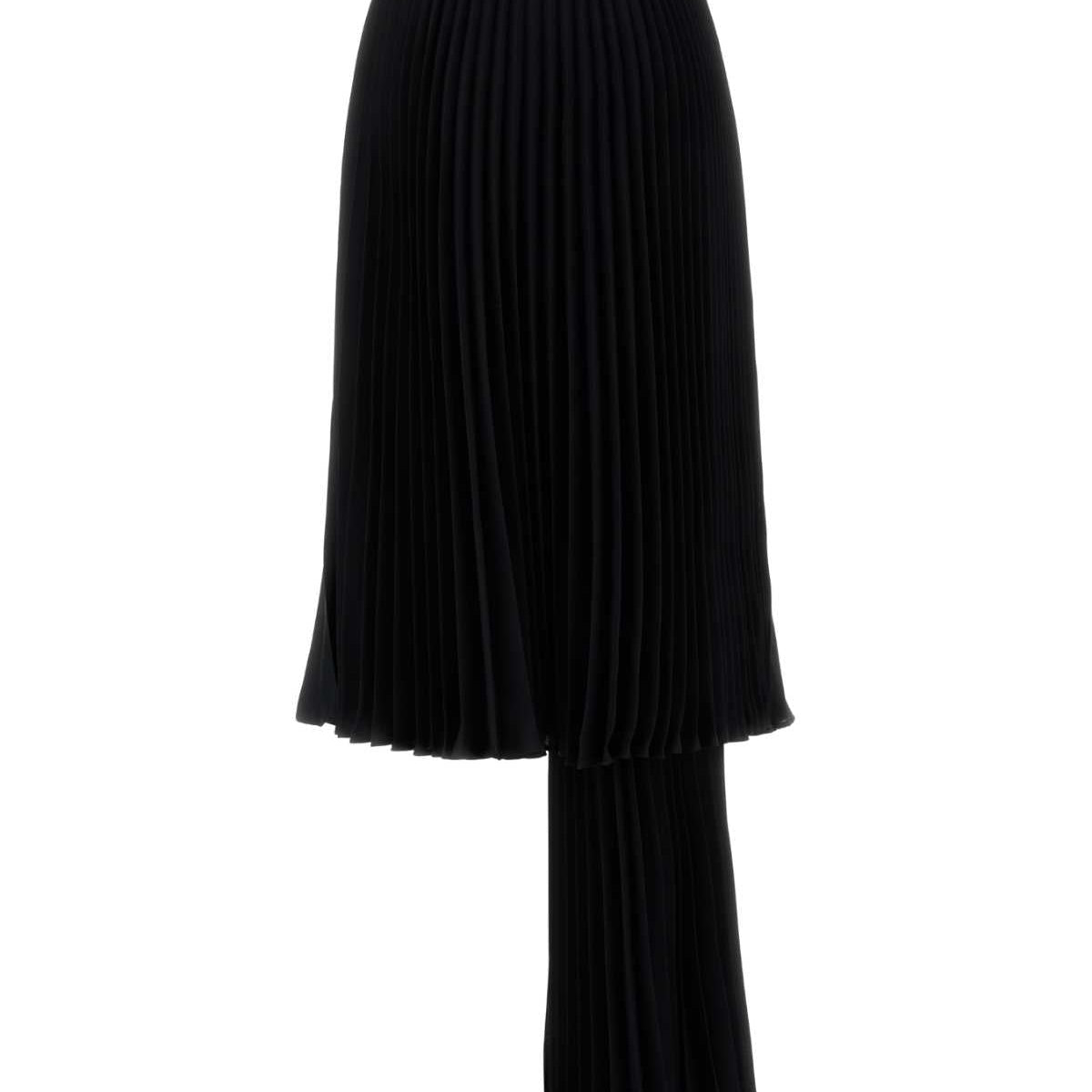 Bottega Veneta premium skirts detail and craftsmanship close-up