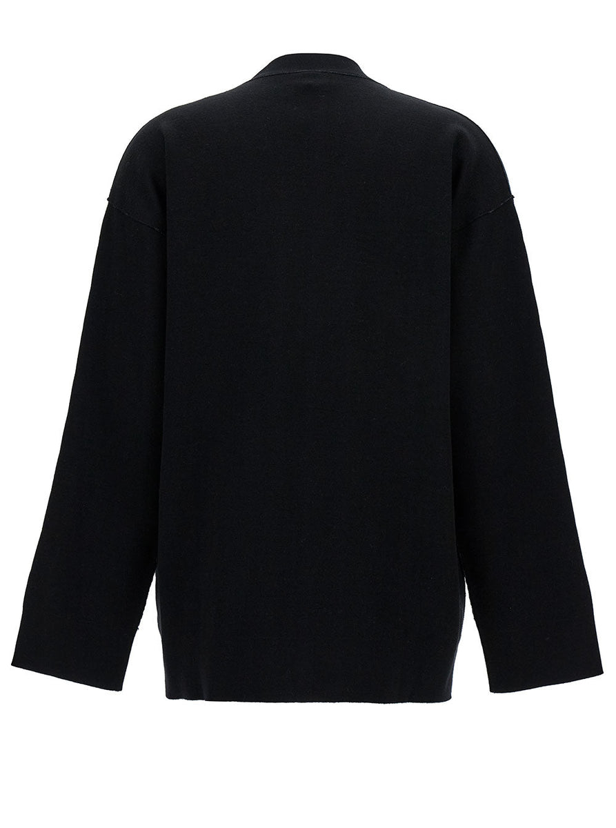 Fendi premium tee shirts detail and craftsmanship close-up