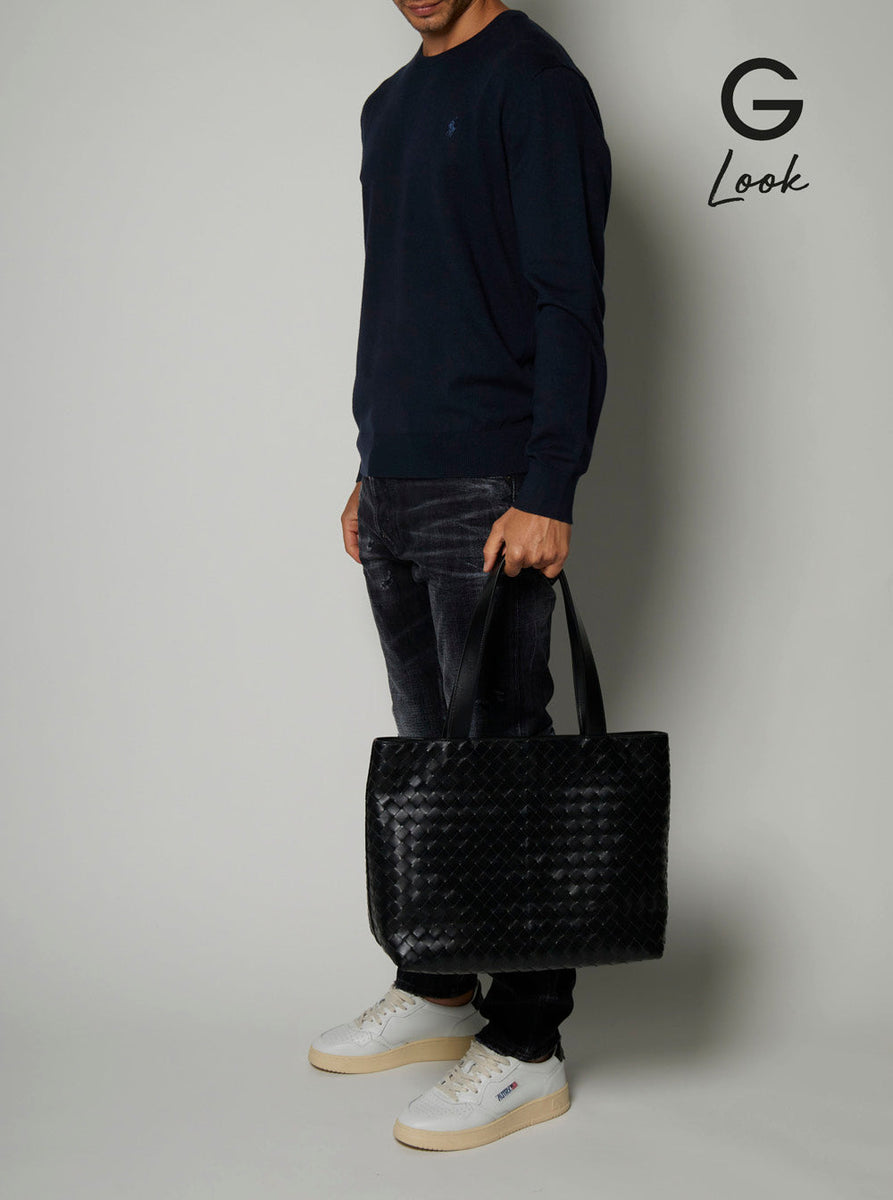 Bottega Veneta Bags? Bottega Veneta Men 'Small Intrecciato' Black Tote Bag With Zip Closure In Leather Man Elegant Everyday Designer Handbag