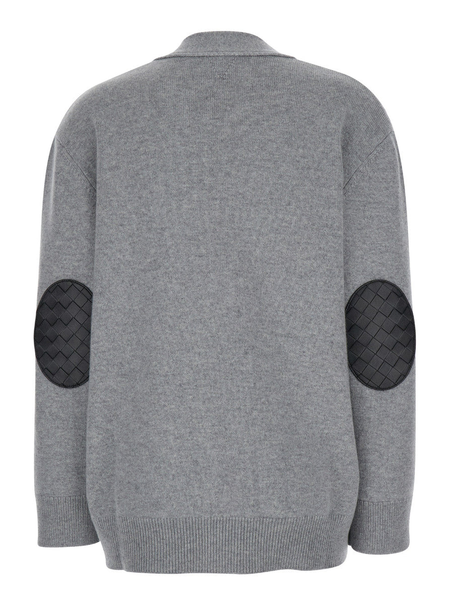 Bottega Veneta premium tee shirts detail and craftsmanship close-up