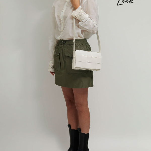 Bottega Veneta Bags? Bottega Veneta Women Cassette White Leather Crossbody Bag In Intreccio Nappa Leather Luxury Designer Leather Handbag