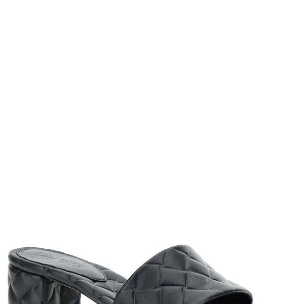 Bottega Veneta Accessories? Bottega Veneta Women Black Mules With Intreccio Motif In Leather Woman Premium Everyday Designer Accessory