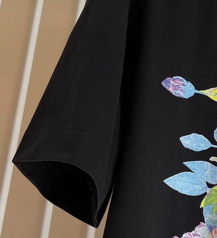 Texture and finish detail of Givenchy luxury piece style No.167