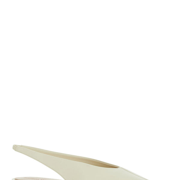 Bottega Veneta premium flats detail and craftsmanship close-up