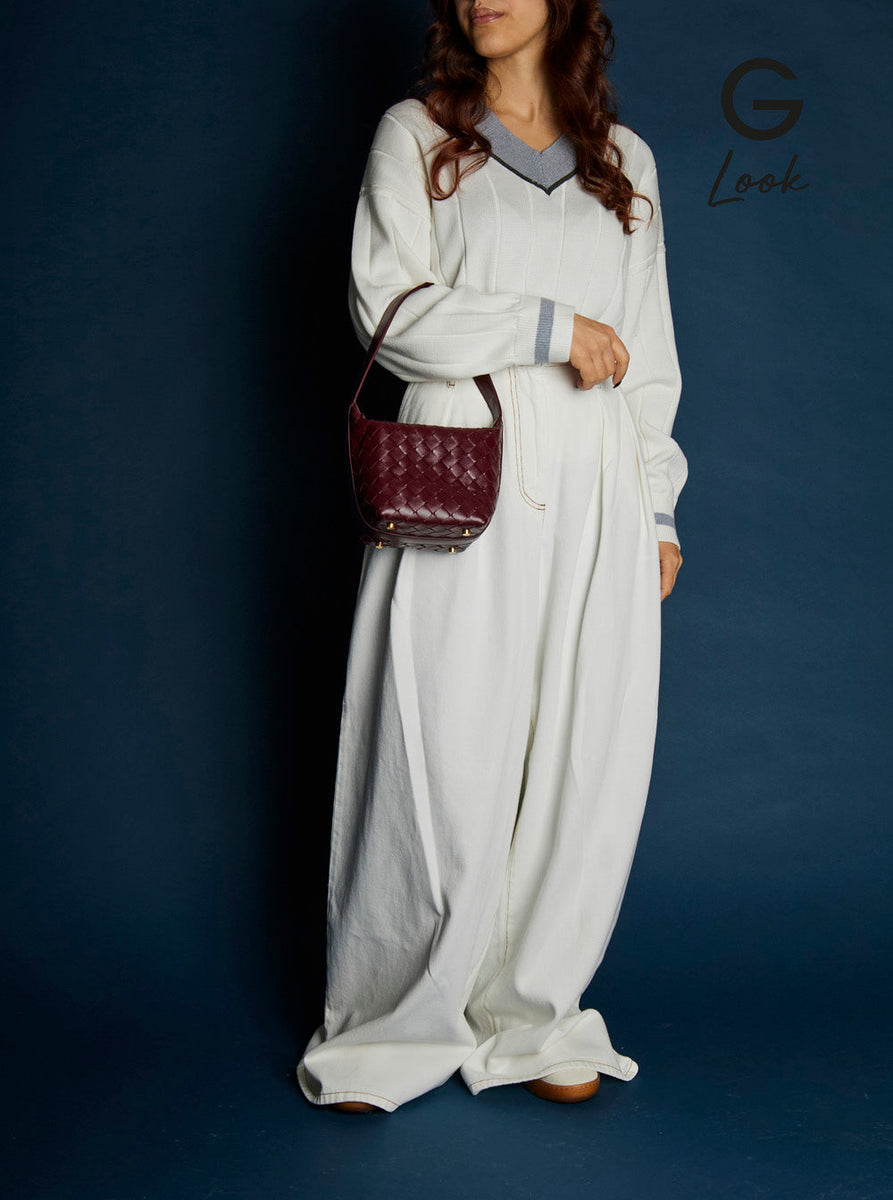 Bottega Veneta premium shoulder bags detail and craftsmanship close-up
