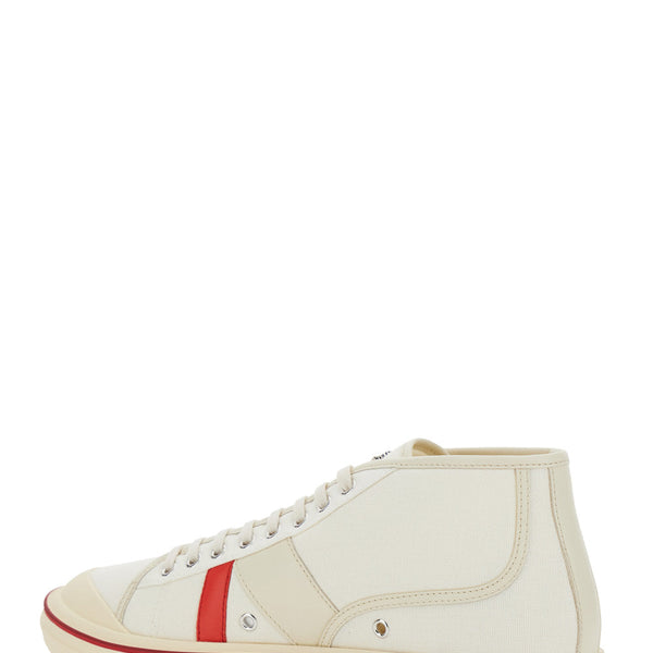 Bottega Veneta athletic side profile designer luxury fashion