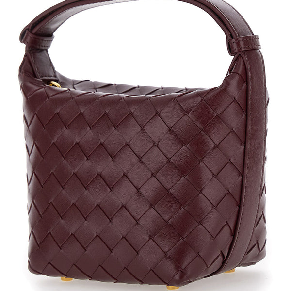 Bottega Veneta premium shoulder bags detail and craftsmanship close-up