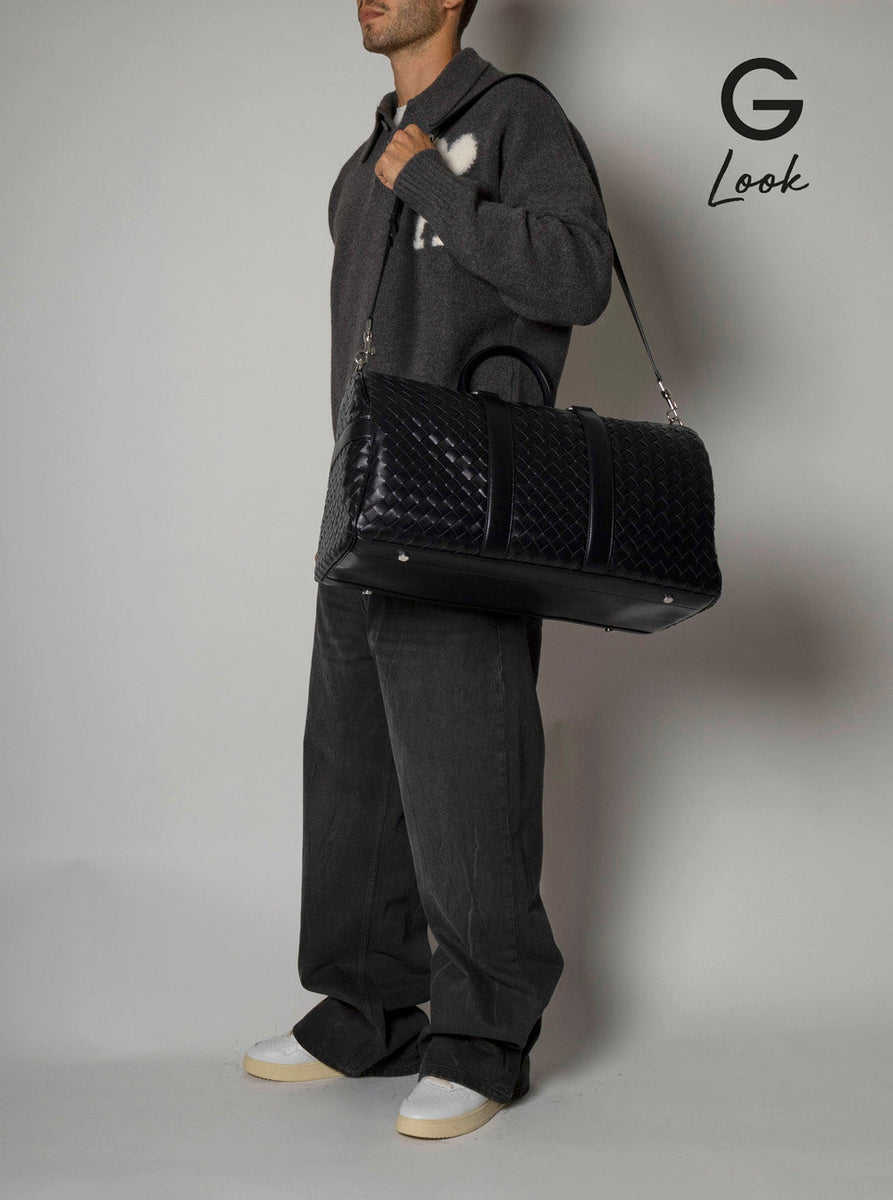 Bottega Veneta Bags? Bottega Veneta Men Black Travel Bag With Intrecciato Motif And Shoulder Strap In Leather Man Premium Designer Shoulder Bag