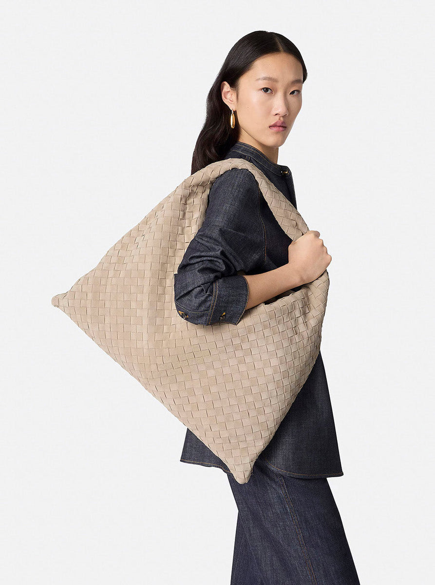 Bottega Veneta Bags? Bottega Veneta Women 'Hop' Beige Large Shoulder Bag With Intrecciato Motif And Magnetic Closure In Suede Woman Premium Designer Shoulder Bag